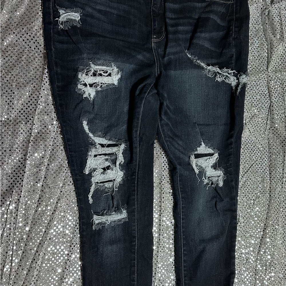 Distressed Women Jeans